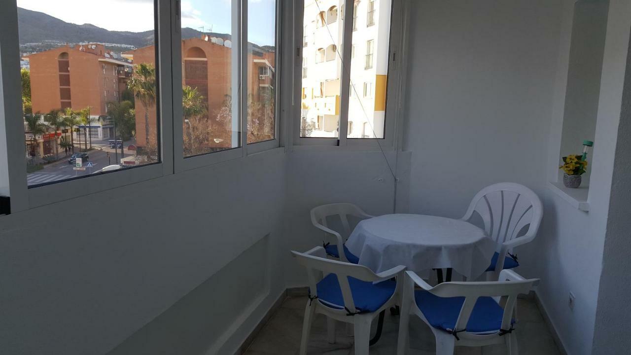 Apartamento Arroyo De La Miel, Luminoso Y Bonito Apartment เบนัลมาเดนา ภายนอก รูปภาพ
