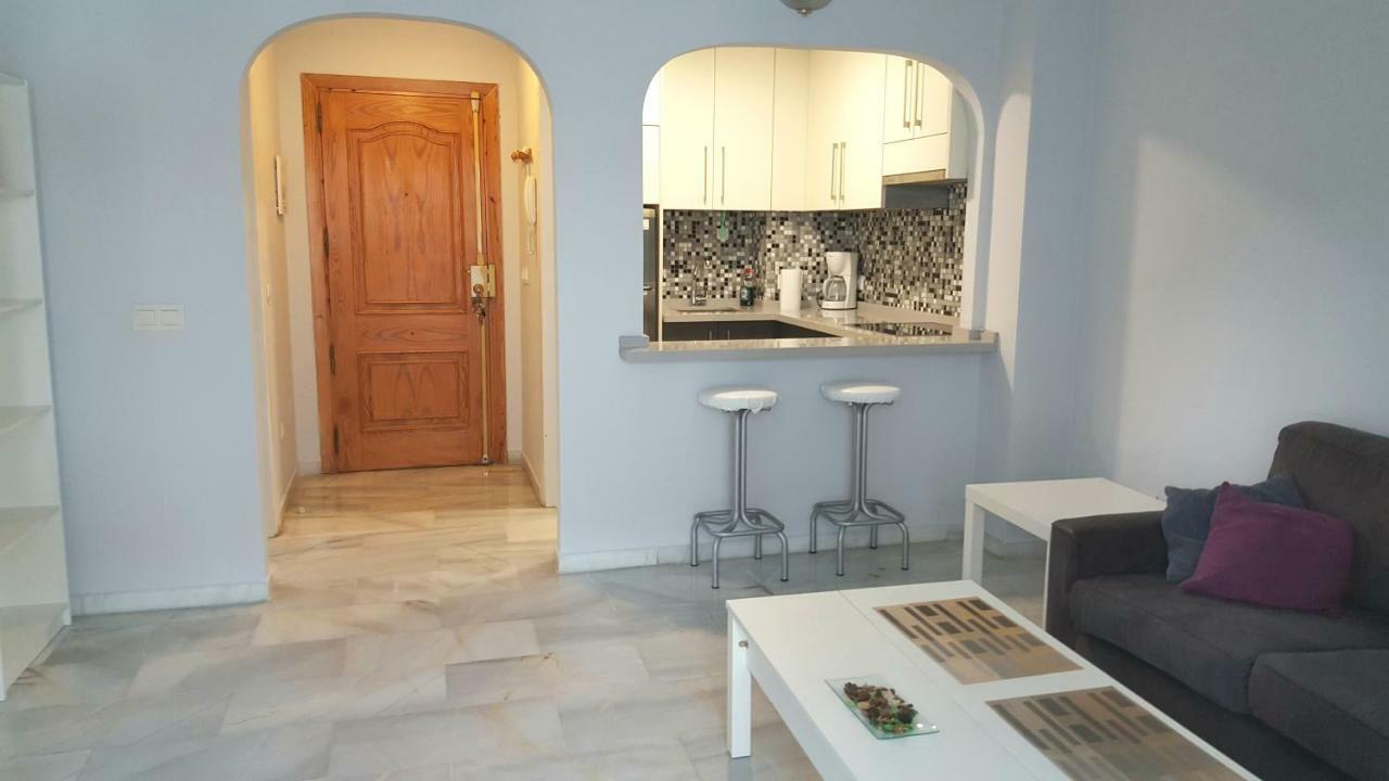 Apartamento Arroyo De La Miel, Luminoso Y Bonito Apartment เบนัลมาเดนา ภายนอก รูปภาพ