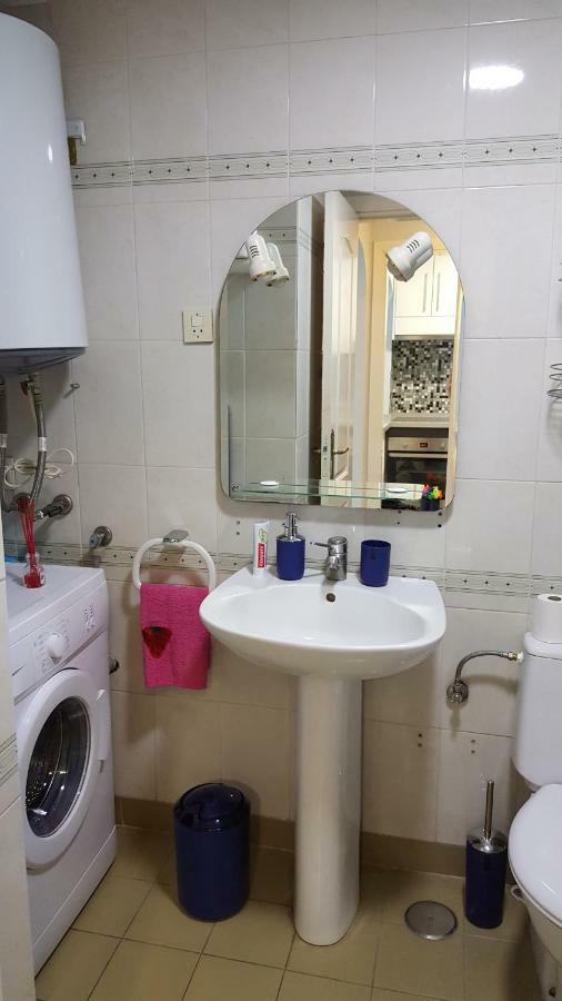 Apartamento Arroyo De La Miel, Luminoso Y Bonito Apartment เบนัลมาเดนา ภายนอก รูปภาพ